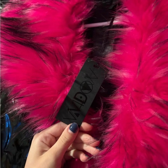 Dolls Kill Black Vinyl Trench with Hot Pink Faux Fur Trim - Picture 2 of 2